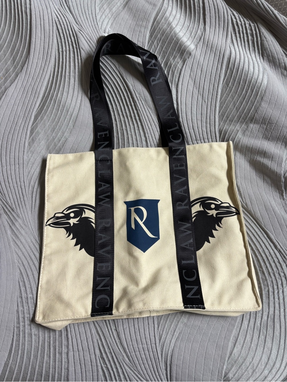 Harry Potter Ravenclaw Crest Canvas Tote -NWT